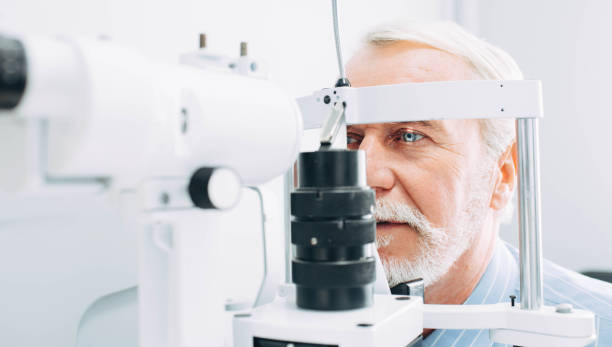 Slit Lamp Examination Skills by Tim Root